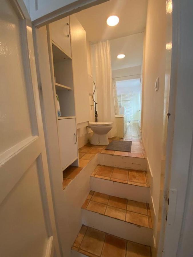 Ac With Free Parking At Acacia St, City Center Budapest Extérieur photo